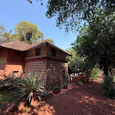 Lar Amorosa Boutique Hotel - Goa Calangute Kültér fotó