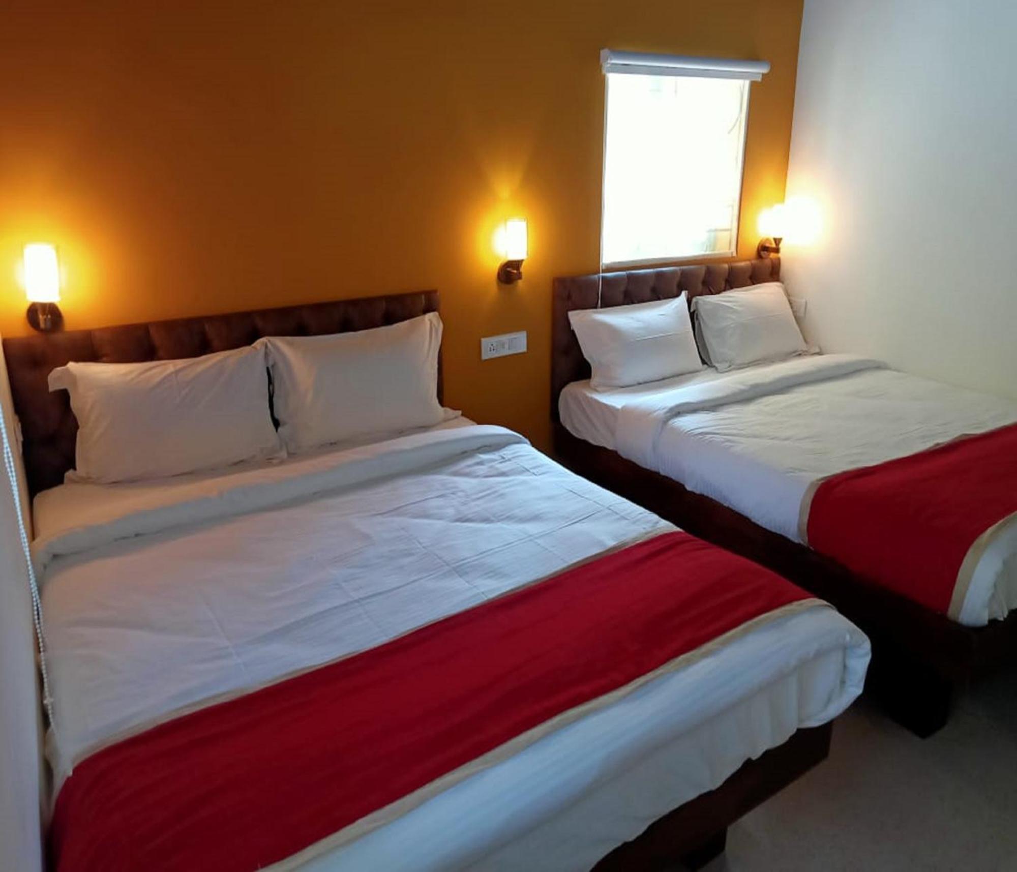 Lar Amorosa Boutique Hotel - Goa Calangute Kültér fotó