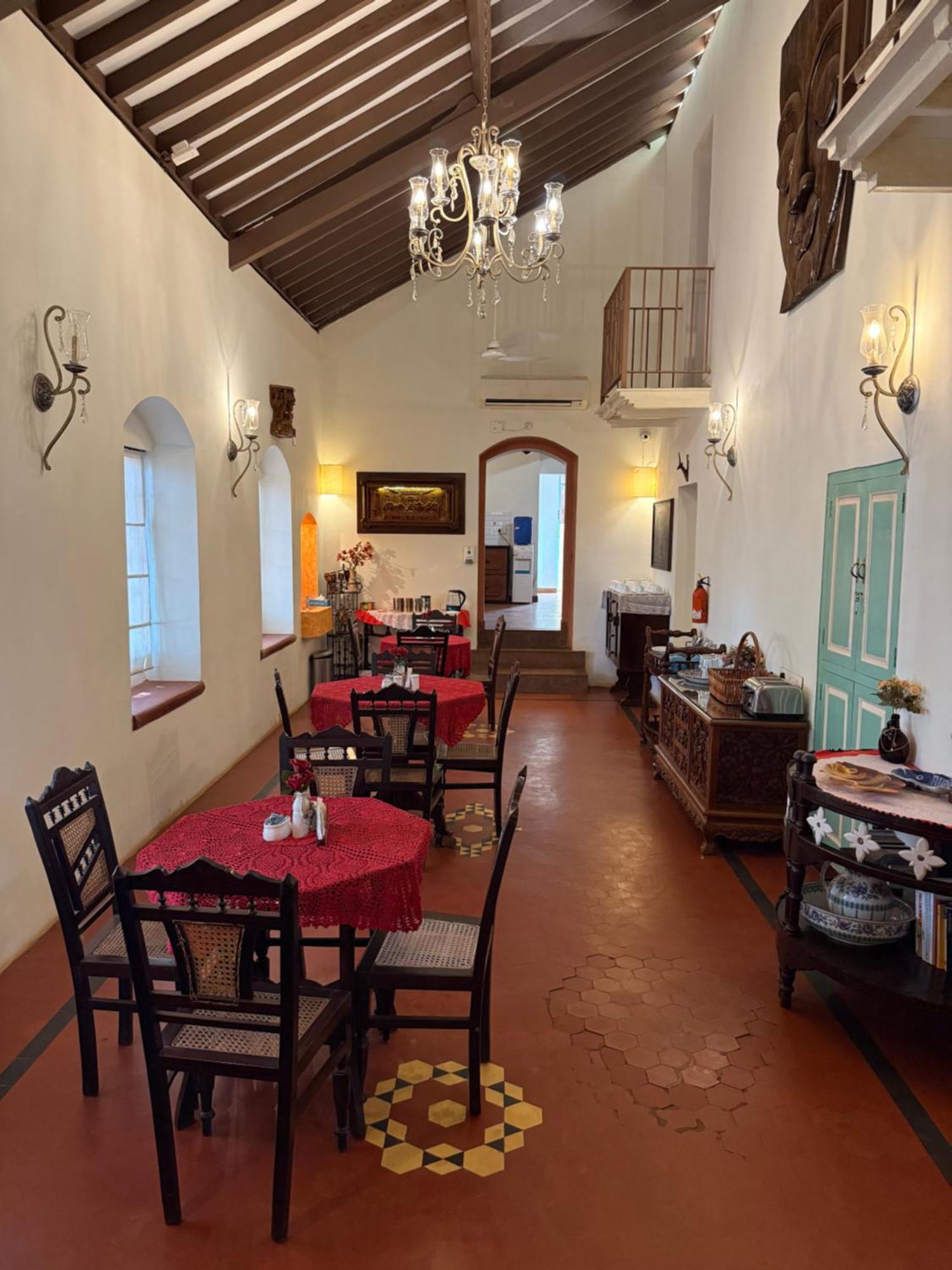 Lar Amorosa Boutique Hotel - Goa Calangute Kültér fotó