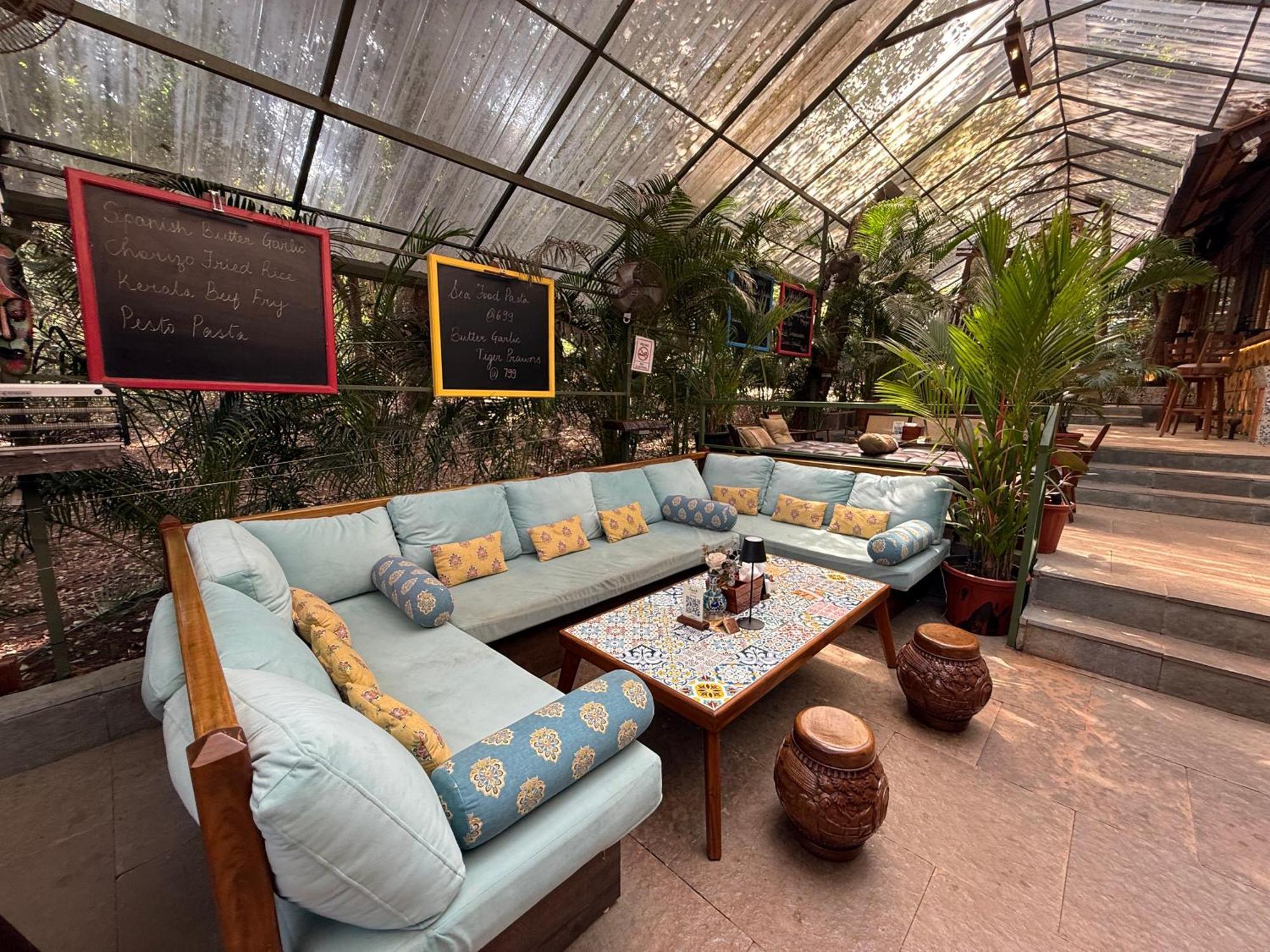 Lar Amorosa Boutique Hotel - Goa Calangute Kültér fotó